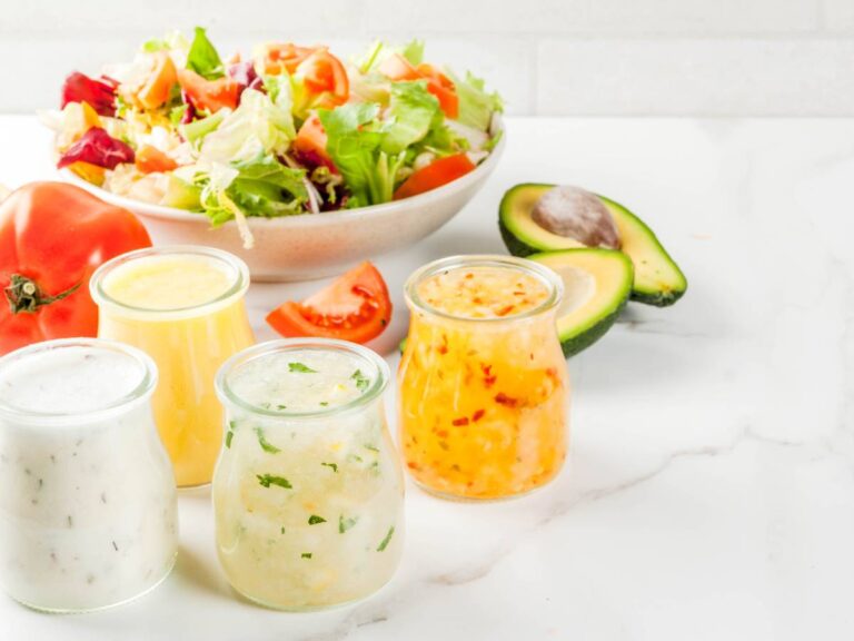 Różne rodzaje muiodu. Obrazek w arttkule Zestaw miodów na prezent. Idealny upominek dla miłośnika naturalnych smaków różnych rodzajów miodu