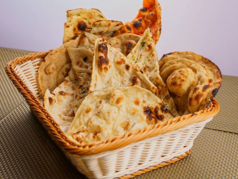 Ciekawa propozycja podania miodowego naan