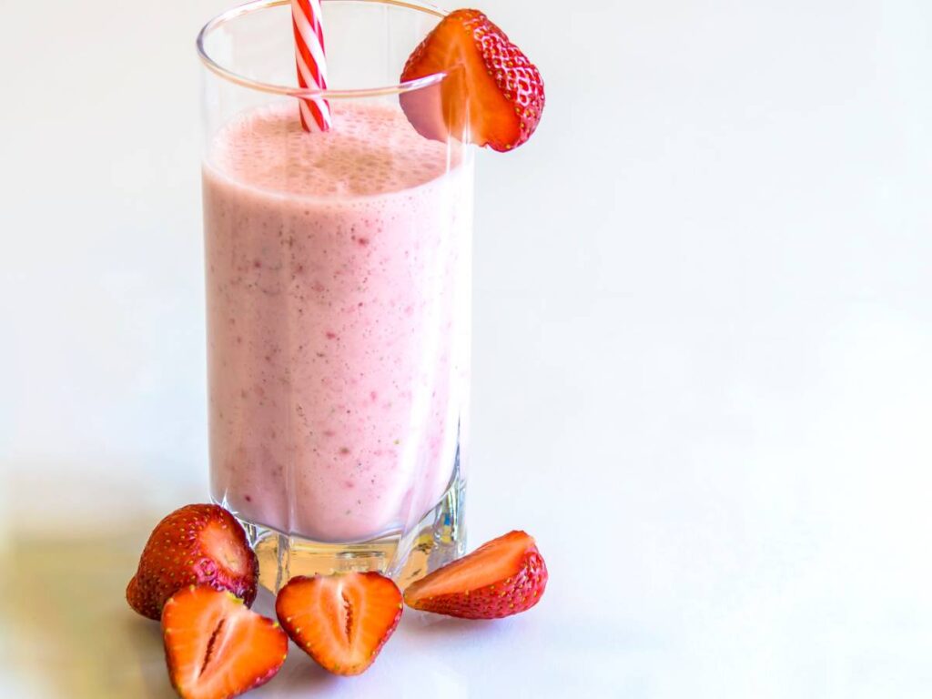 propozycja-podania-miodowego-shakea-proteinowego-1.webp – Ciekawa propozycja podania miodowego shake’a proteinowego propozycja-podania-miodowego-shakea-proteinowego-2.webp – Interesująca propozycja podania miodowego shake’a proteinowego propozycja-podania-miodowego-shakea-proteinowego-3.webp – Inspiracja podania miodowego shake’a proteinowego