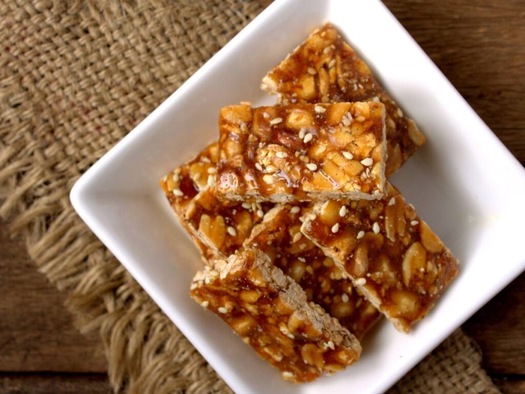 Interesująca propozycja podania sezamków z miodem